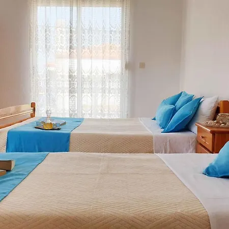 Katerina Rodon Apartmán Nea Roda